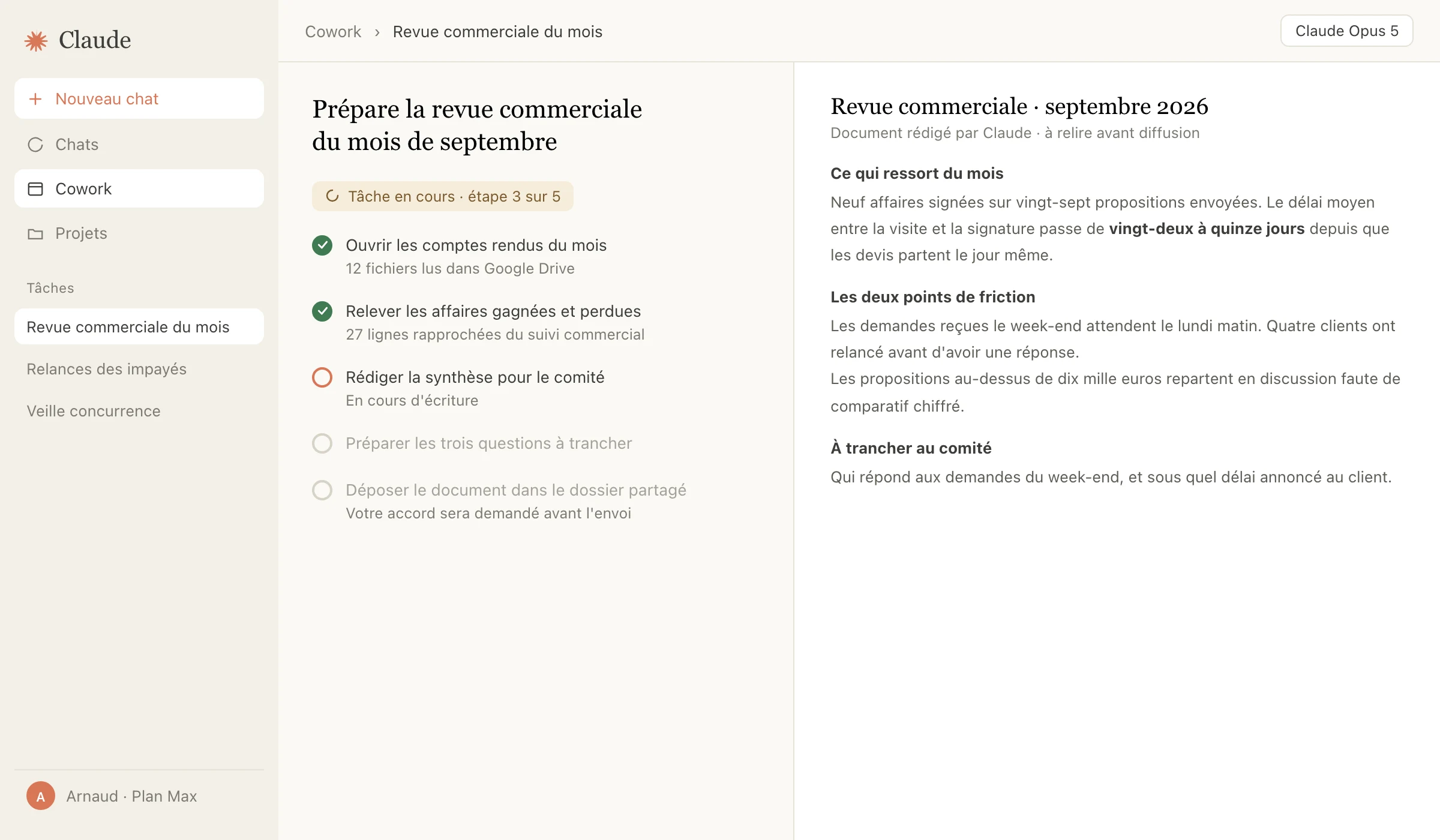 Reconstitution en français d’une tâche Cowork : les étapes avancent une à une pendant que la synthèse s’écrit